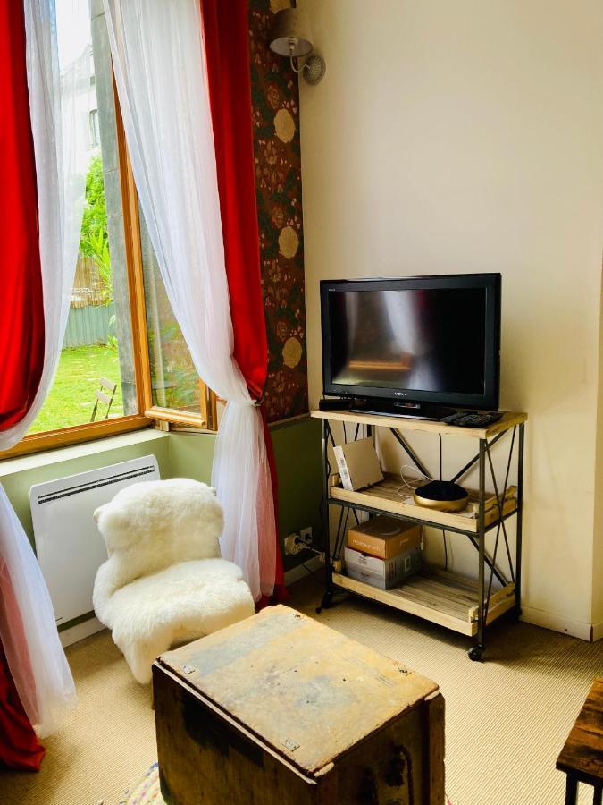 Apartamento L'Hortense Oloron-Sainte-Marie Exterior foto