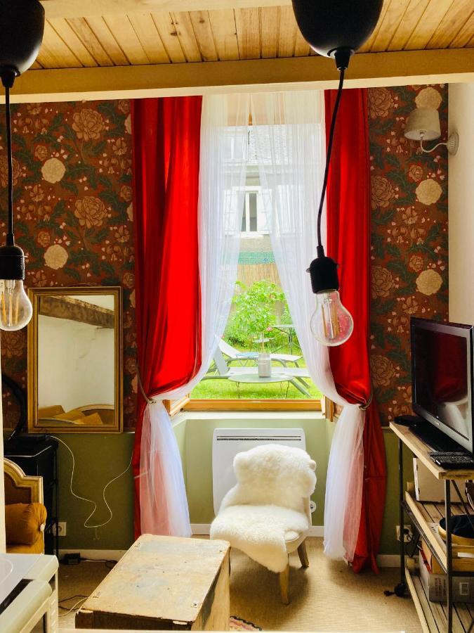 Apartamento L'Hortense Oloron-Sainte-Marie Exterior foto